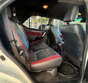 Toyota Fortuner 2024 White