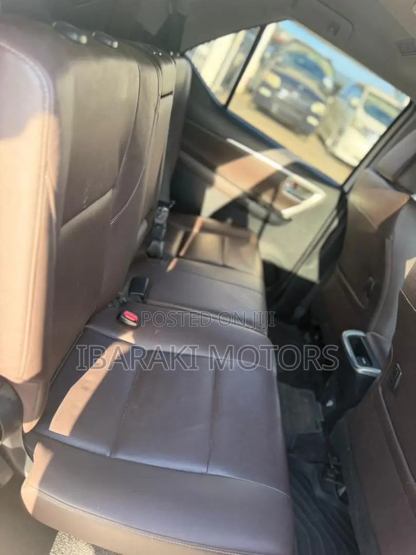 Toyota Fortuner 2.8 D AWD 2019 White