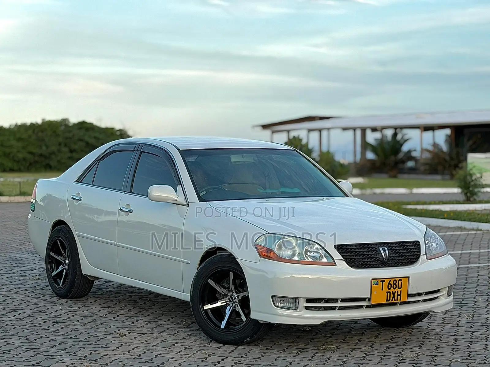 Toyota Mark II 2004 White