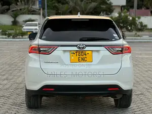 Toyota Harrier 2015 White