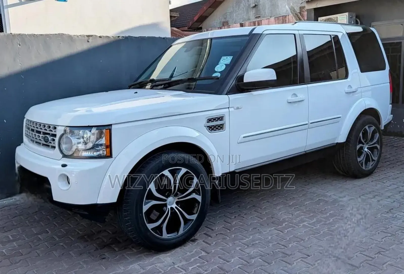 Land Rover Discovery 2014 Off white