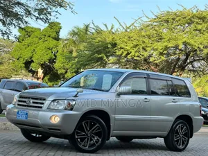 Toyota Kluger 2006 Silver