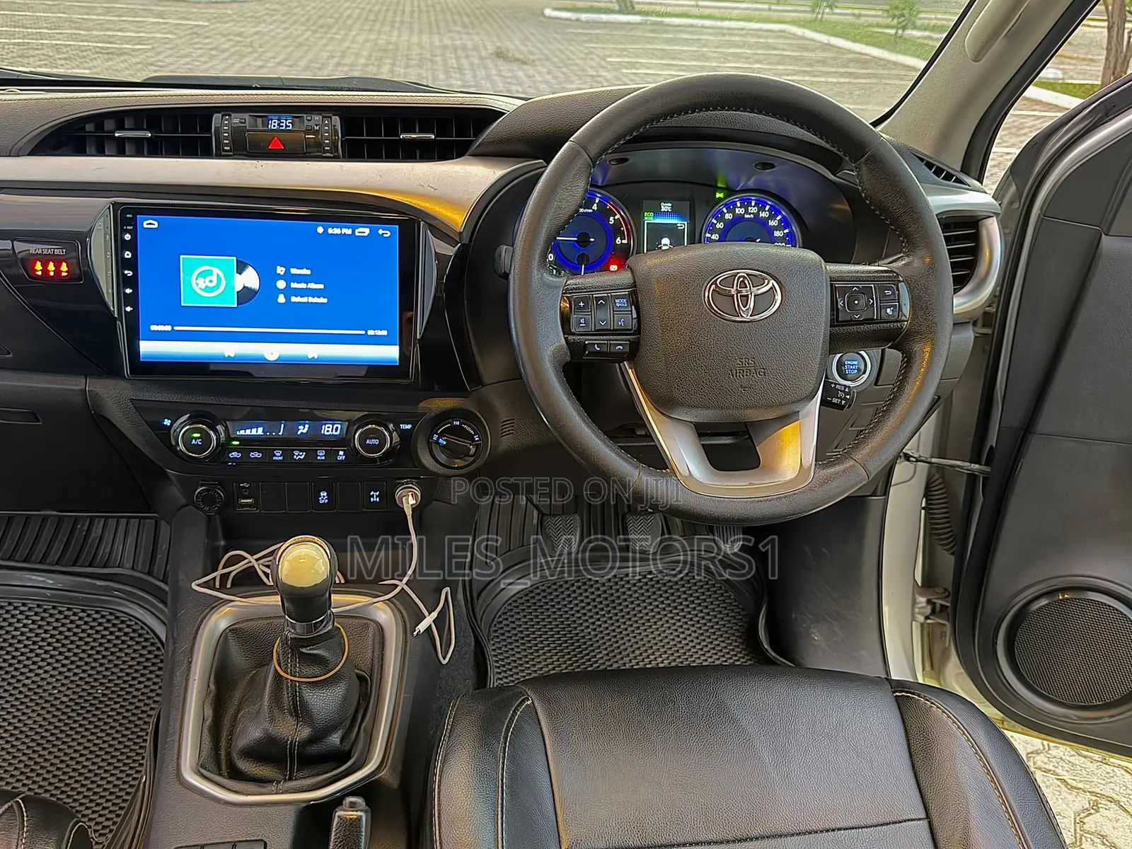 Toyota Hilux 2018 Silver