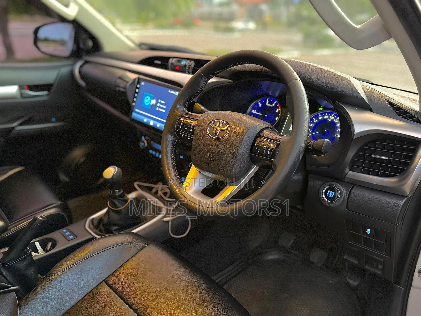 Toyota Hilux 2018 Silver