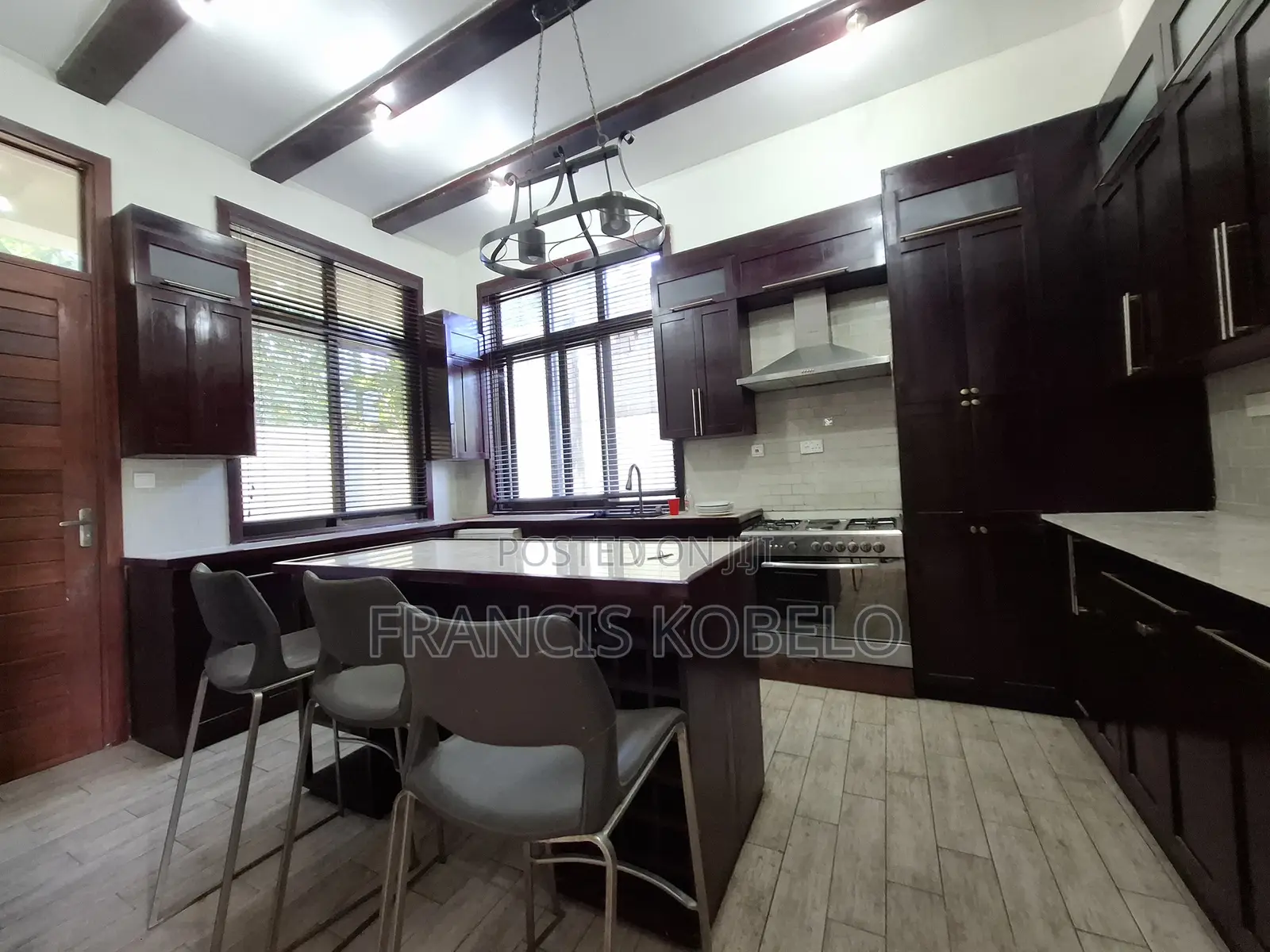 Furnished 4bdrm Villa in Mikocheni for rent