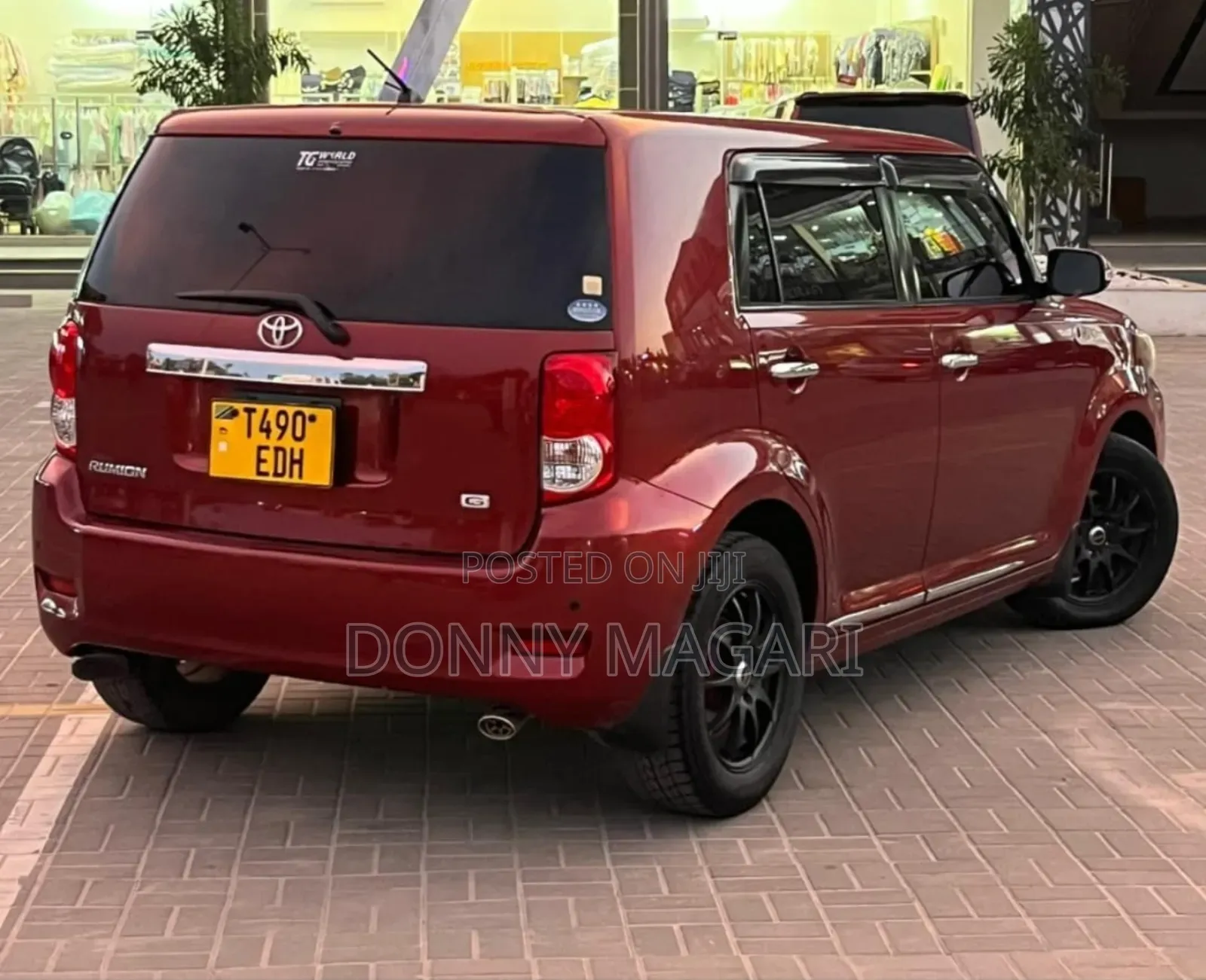 Toyota Corolla Rumion 2008 Maroon
