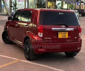 Toyota Corolla Rumion 2008 Maroon