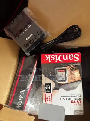 New Canon 5d Iii Body Only With Battery Memory Card and Bag