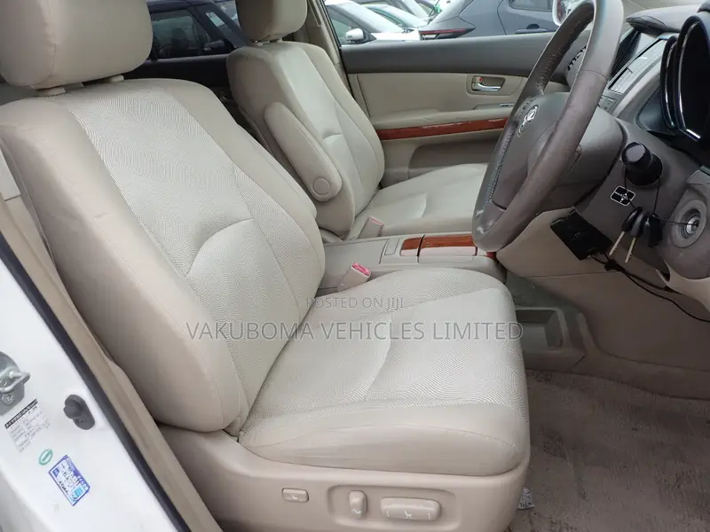 Toyota Harrier 2005 Pearl