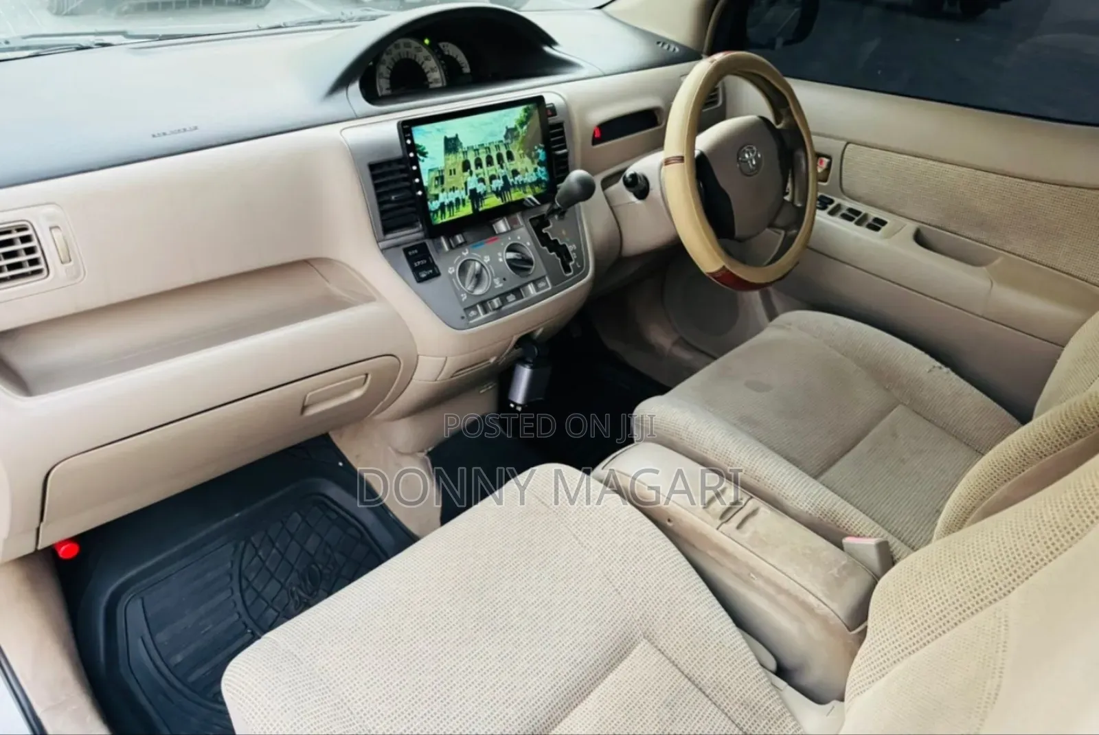 Toyota Raum 2008 Silver