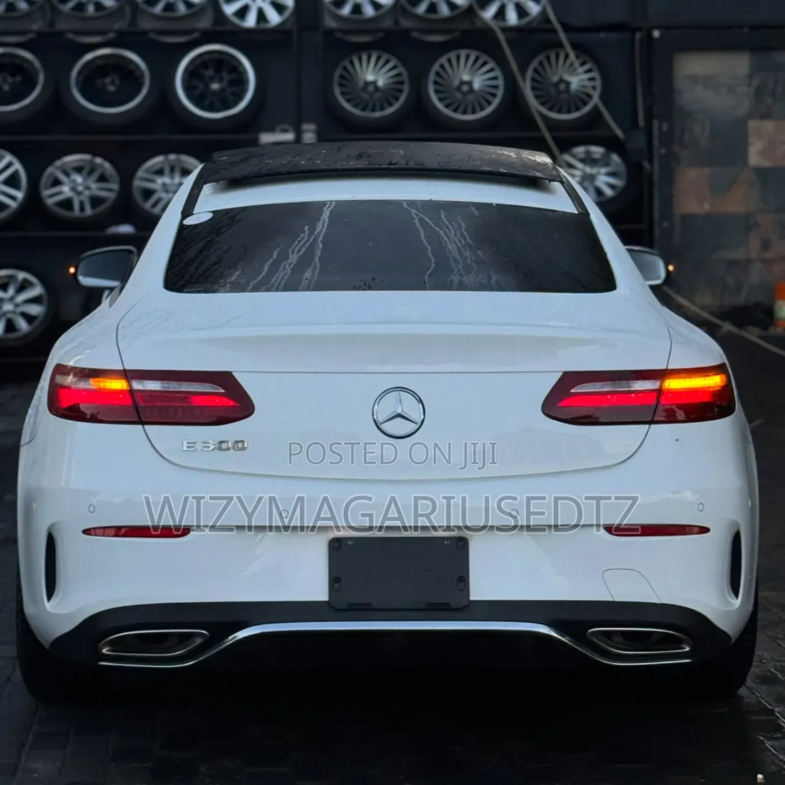Mercedes-Benz E300 2017 Off white