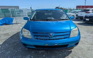Toyota IST 2002 Blue