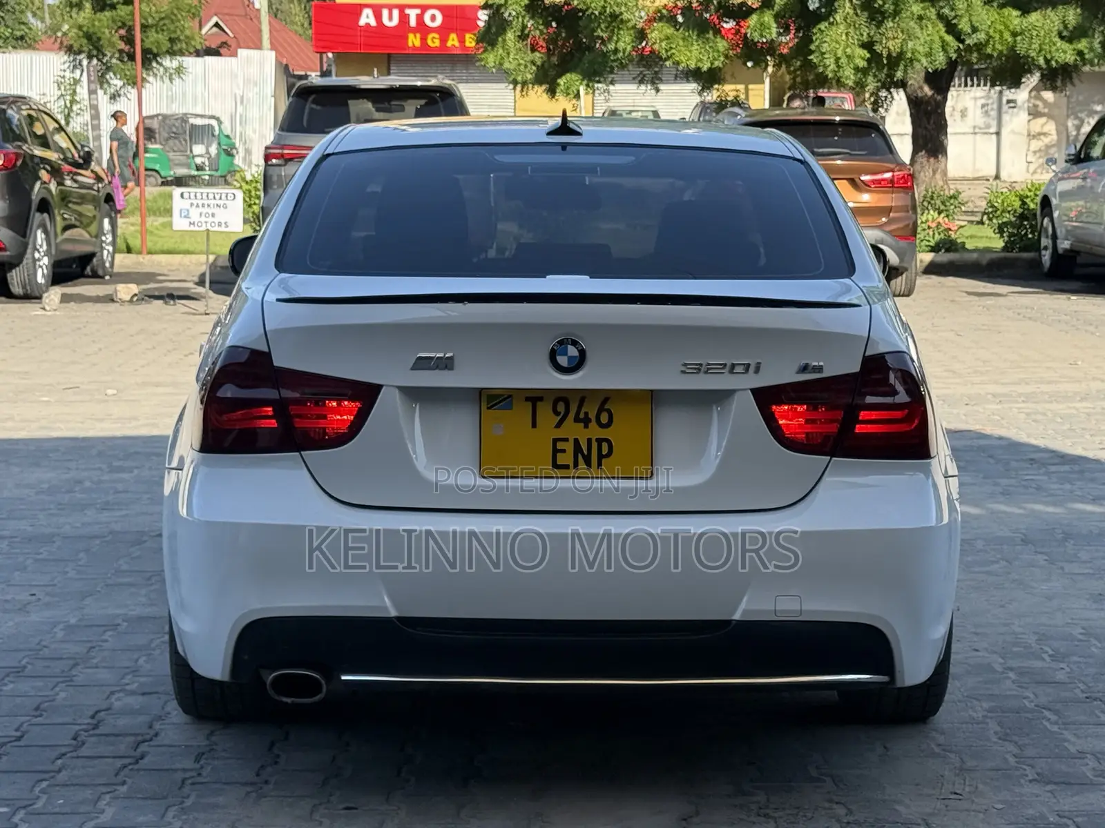 BMW 3 Series 2010 White