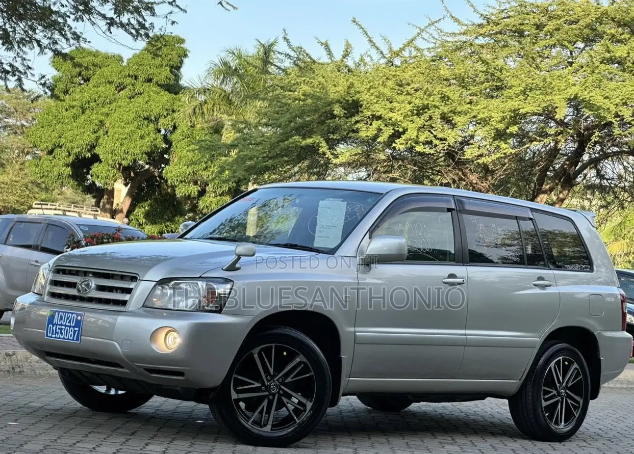 Toyota Kluger 2005 Silver
