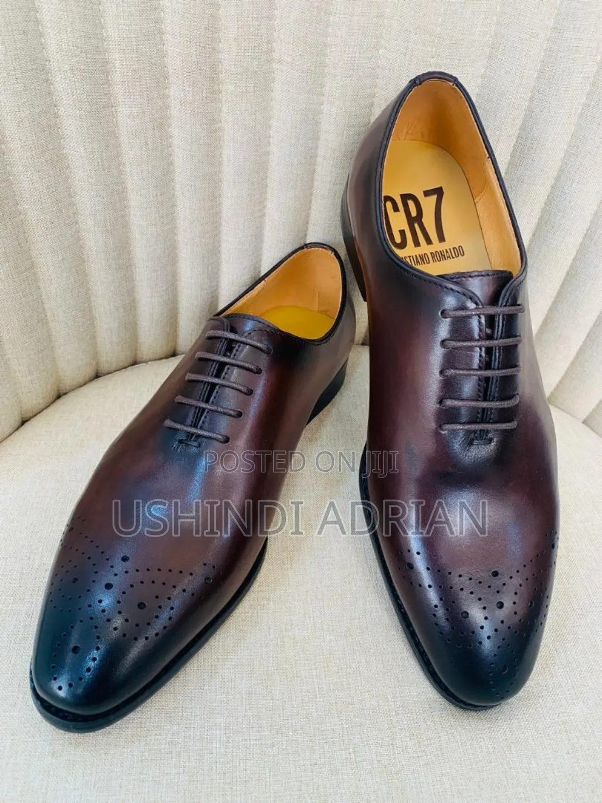 Viatu Vya Kisasa Ubora Wa Hali Ya Juu|Size: 39–46(Zote Zinapatikana)