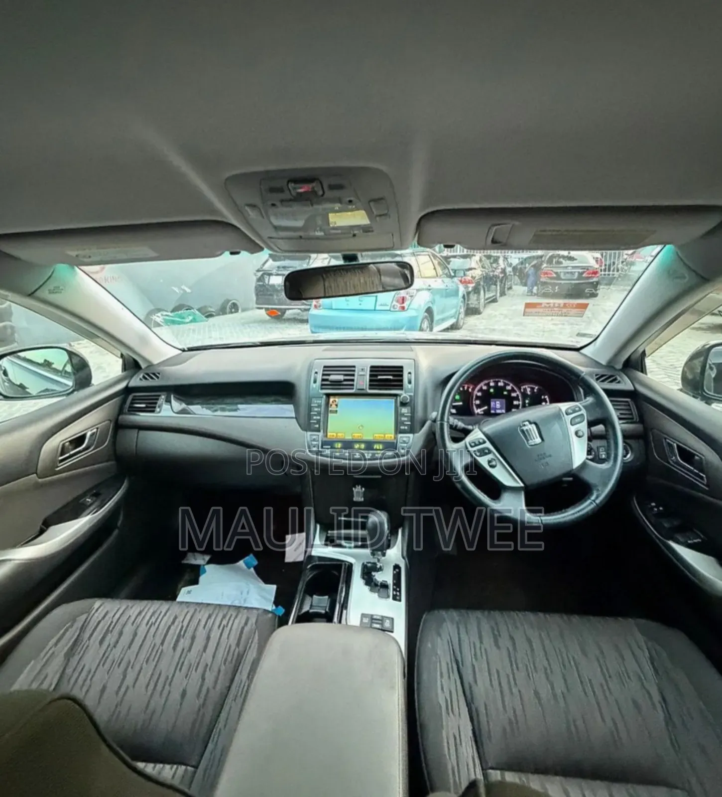 Toyota Crown 2011 Black