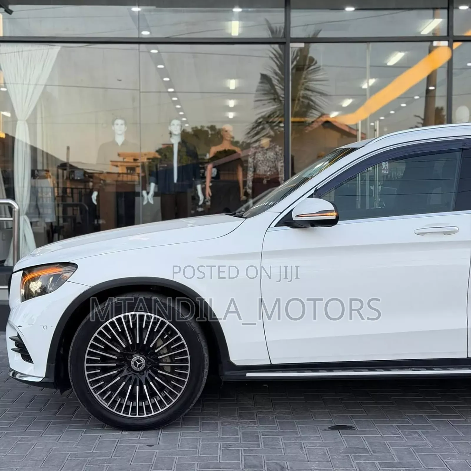 Mercedes-Benz GLC-Class 2017 White