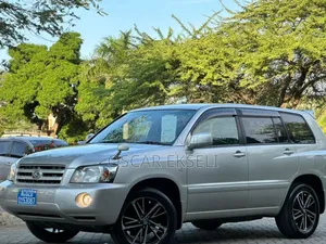 Toyota Kluger 2006 Silver