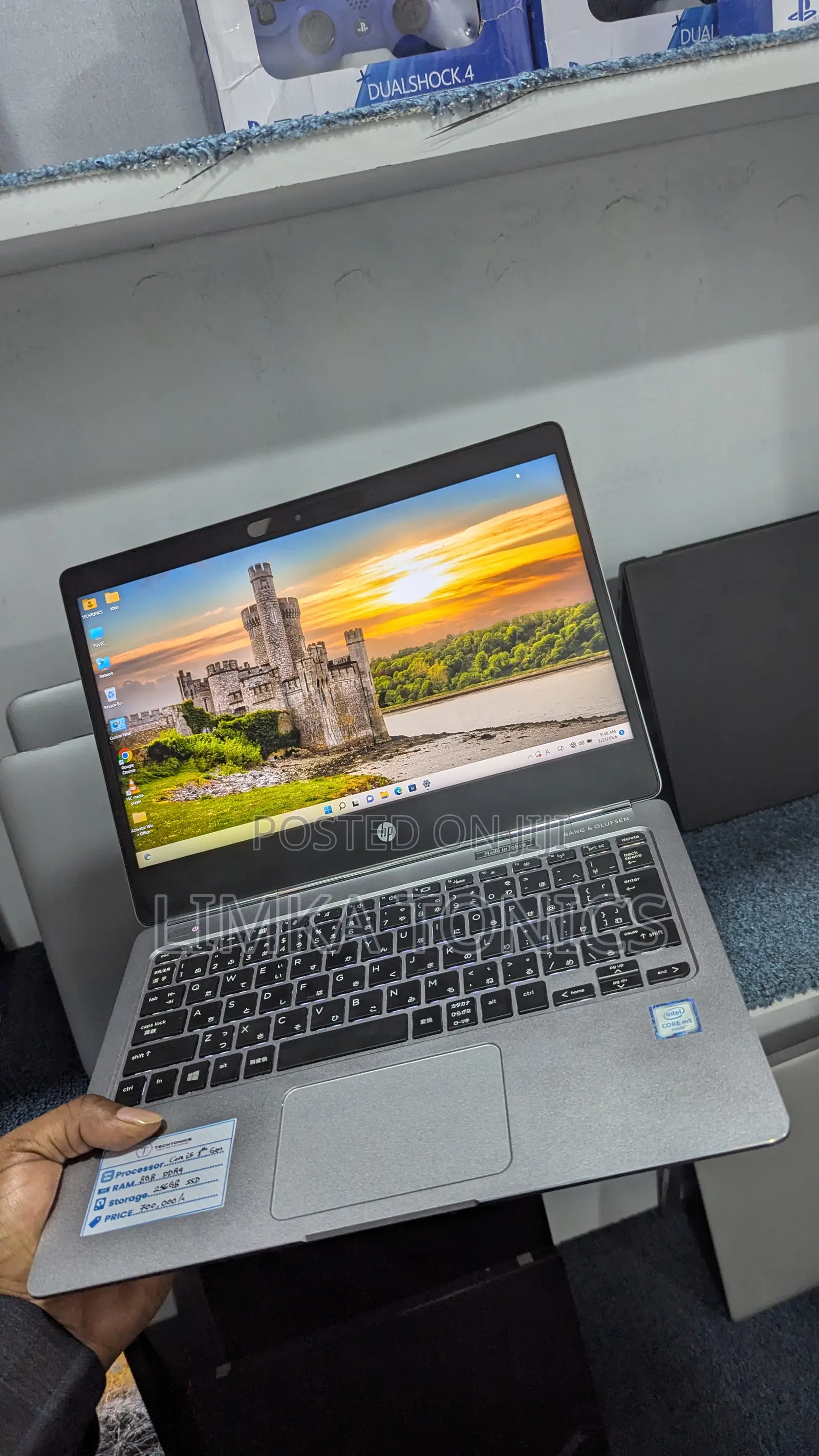 New Laptop HP EliteBook Folio G1 8GB Intel Core i5 SSD 256GB