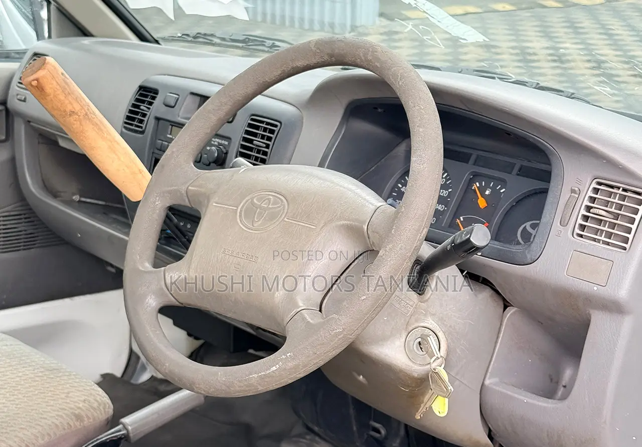 Toyota Townace Truck 2004