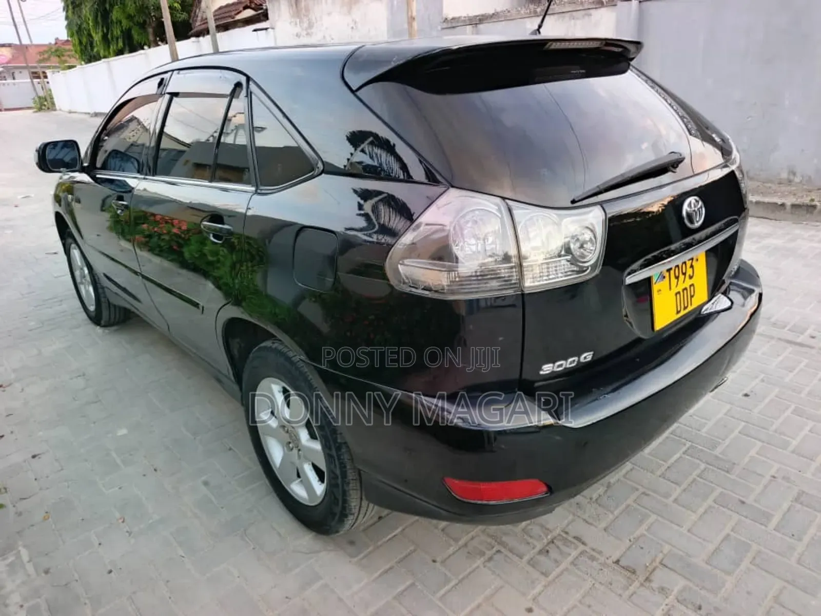 Toyota Harrier 2005 Black
