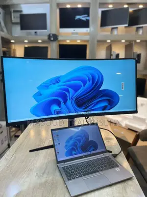 Curved Monitor 34,Inchies