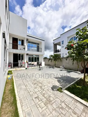 5bdrm House in Kahwa Real Estate, Mbweni for sale