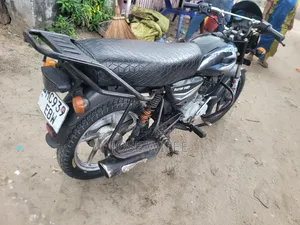 Bajaj Boxer 125 2025 Black