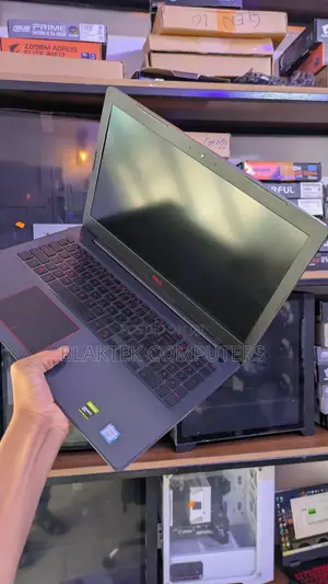 Laptop Dell G3 15 3579 8GB Intel Core i7 SSD 512GB