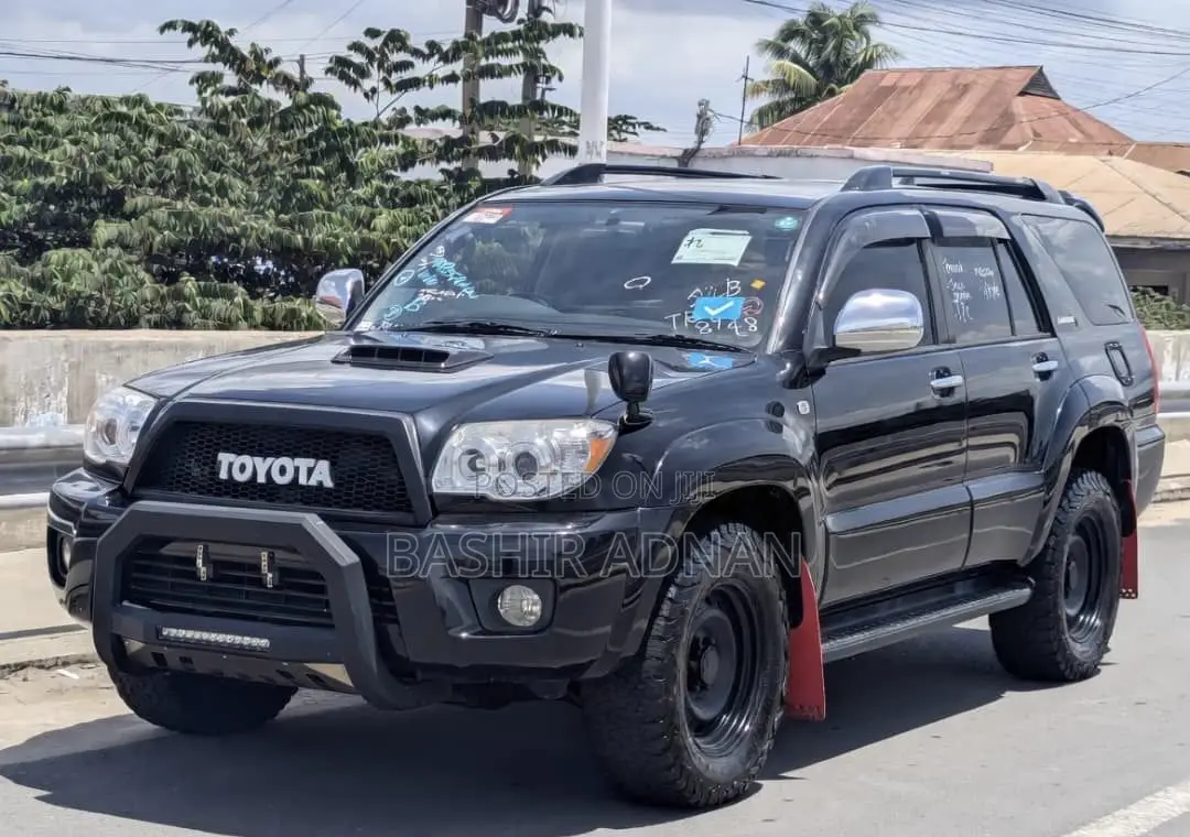 Toyota Hilux Surf 2.7 SSR 2005 Matt Black