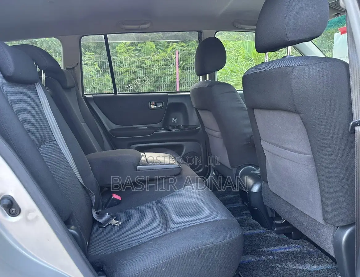 Toyota Kluger 2007 Silver