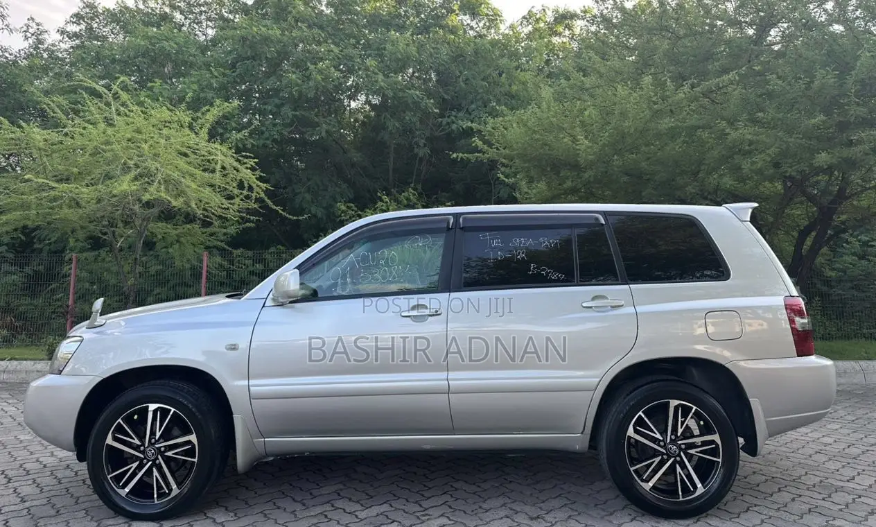 Toyota Kluger 2007 Silver