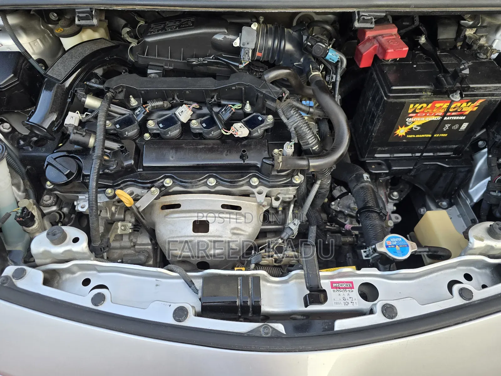 Toyota Ractis 1.3 FWD 2012 Silver