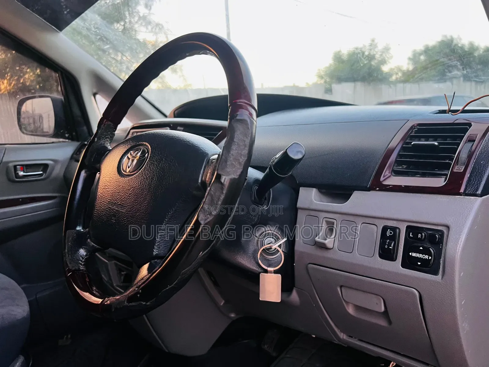 Toyota Noah 2005 Black