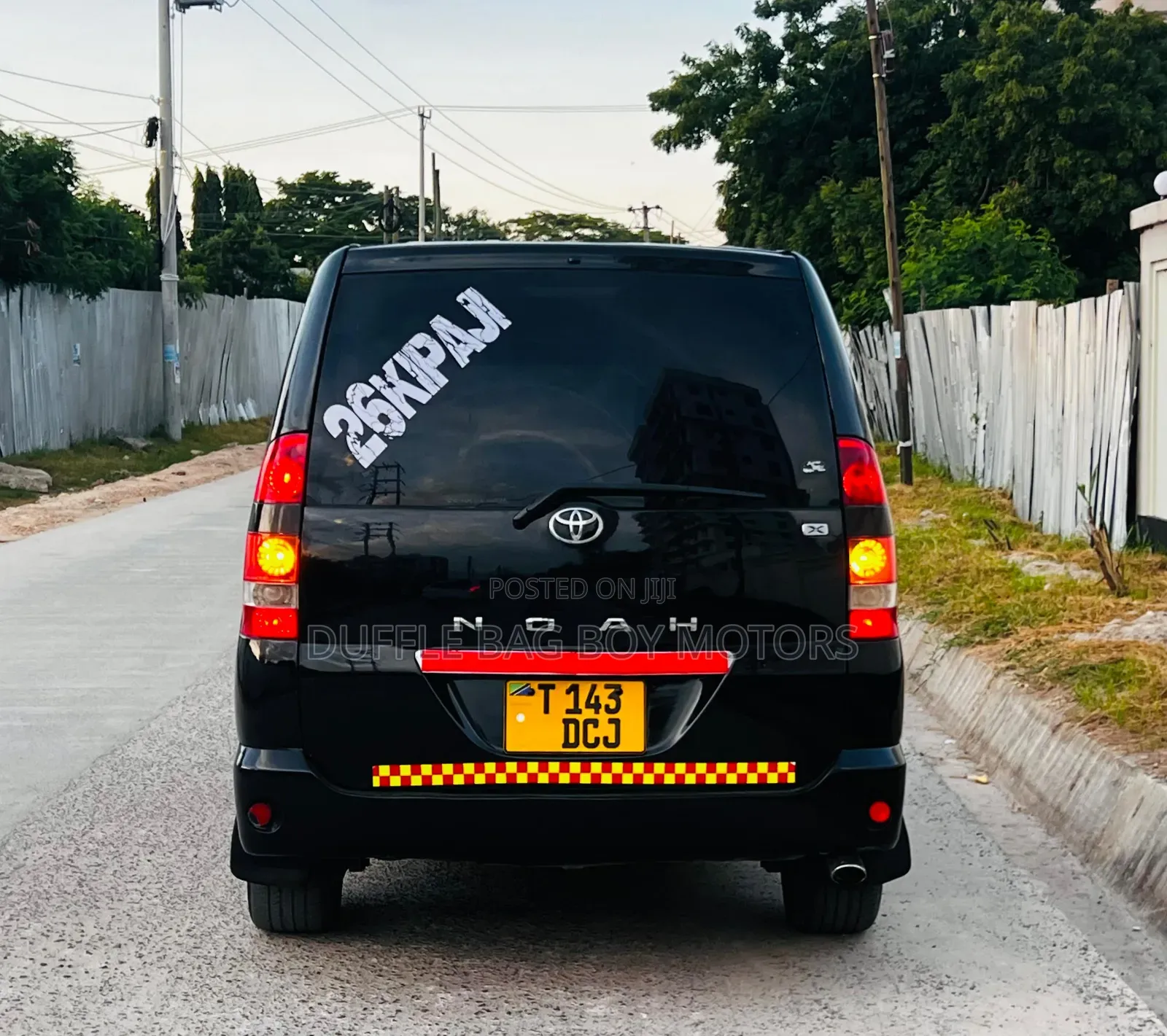 Toyota Noah 2005 Black