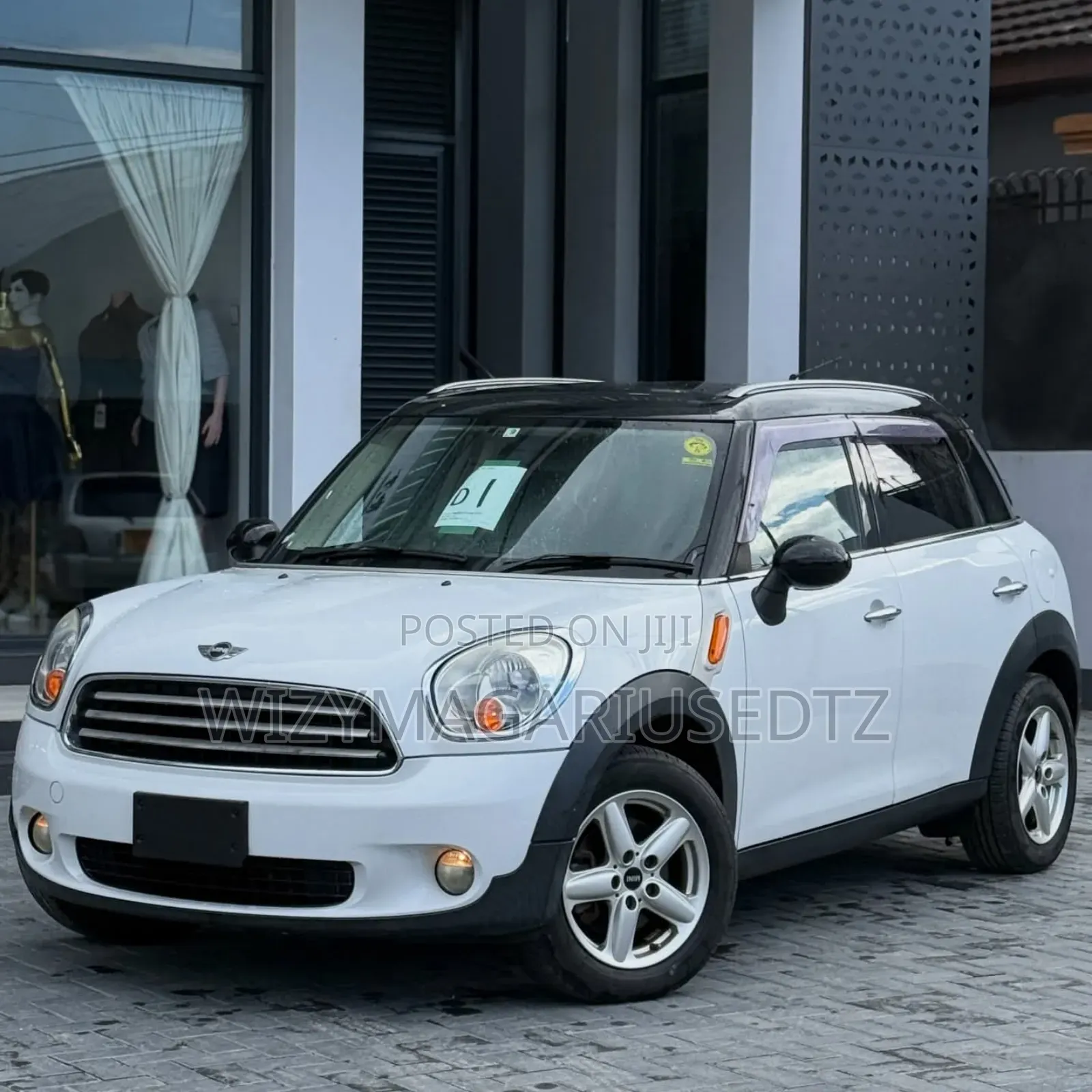 Mini Cooper 2013 Off white