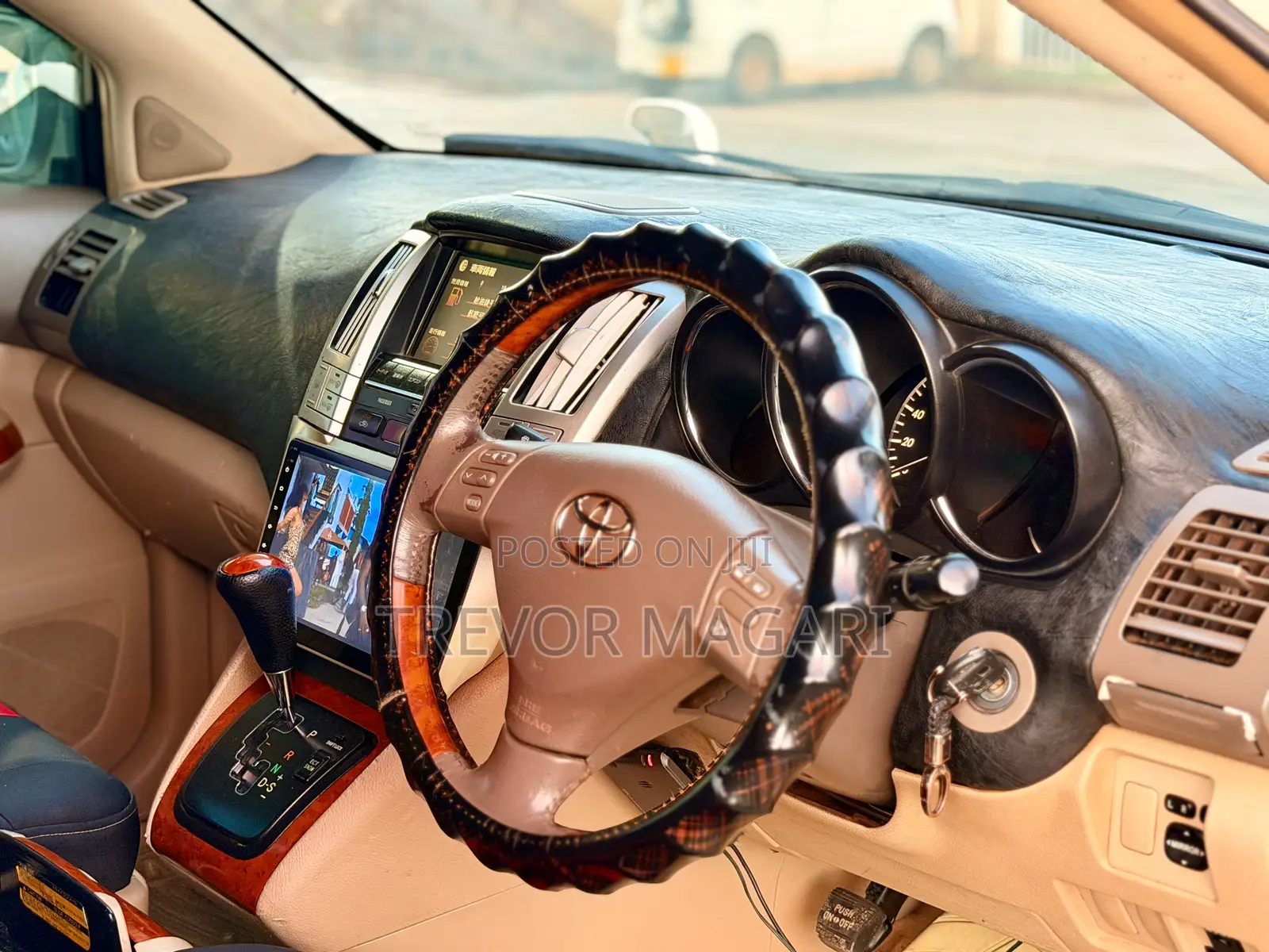 Toyota Harrier 2007 White