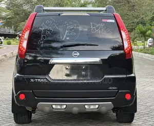 Nissan X-Trail 2012 Black