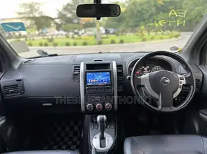 Nissan X-Trail 2012 Black