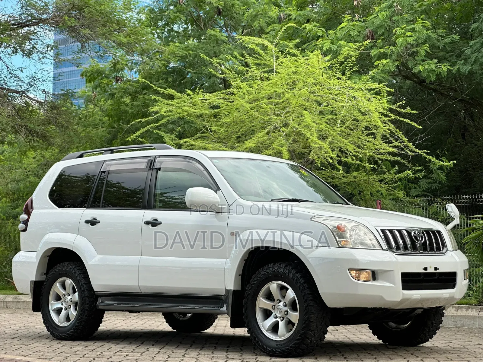 Toyota Land Cruiser Prado 2005 Pearl