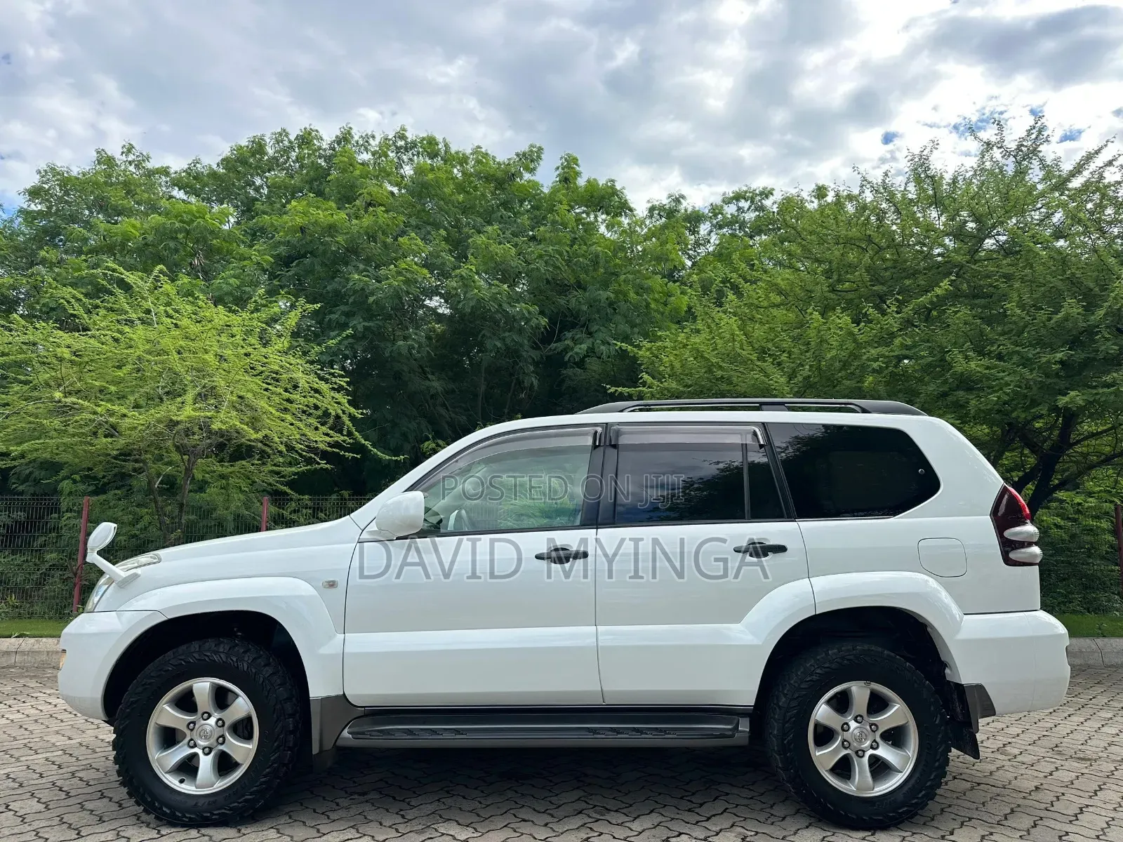 Toyota Land Cruiser Prado 2005 Pearl