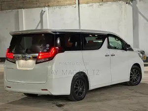 Toyota Alphard 2016 White