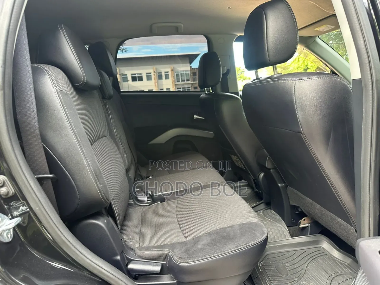 Mitsubishi Outlander 2011 Black