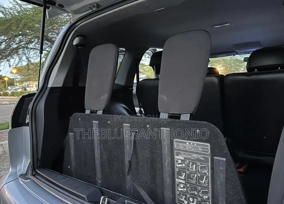 Mitsubishi Outlander 2011 Silver