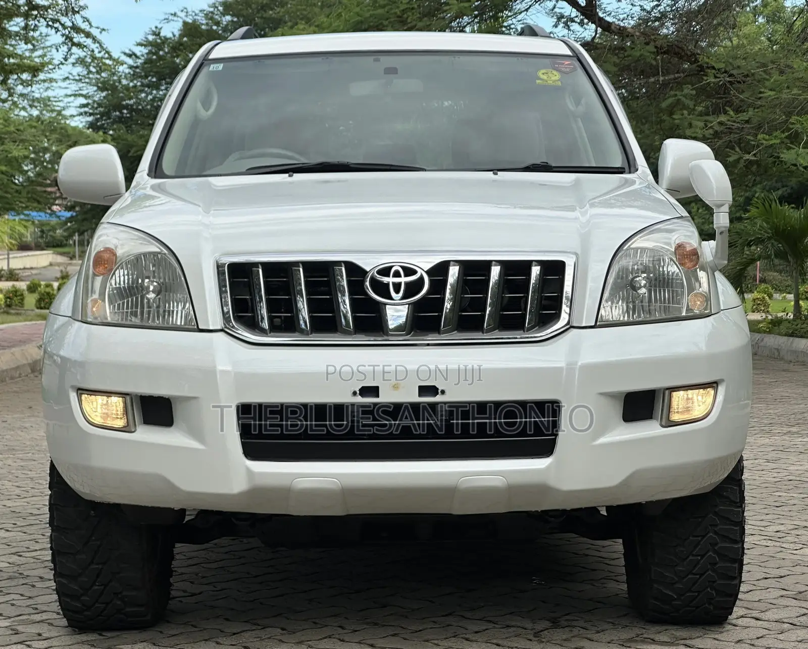 Toyota Land Cruiser Prado 2006 White