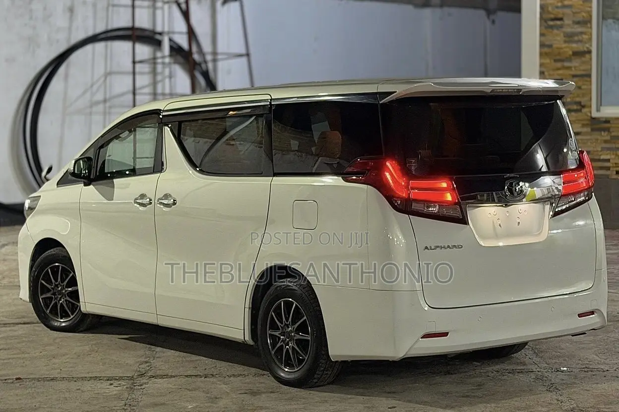 Toyota Alphard 2016 White