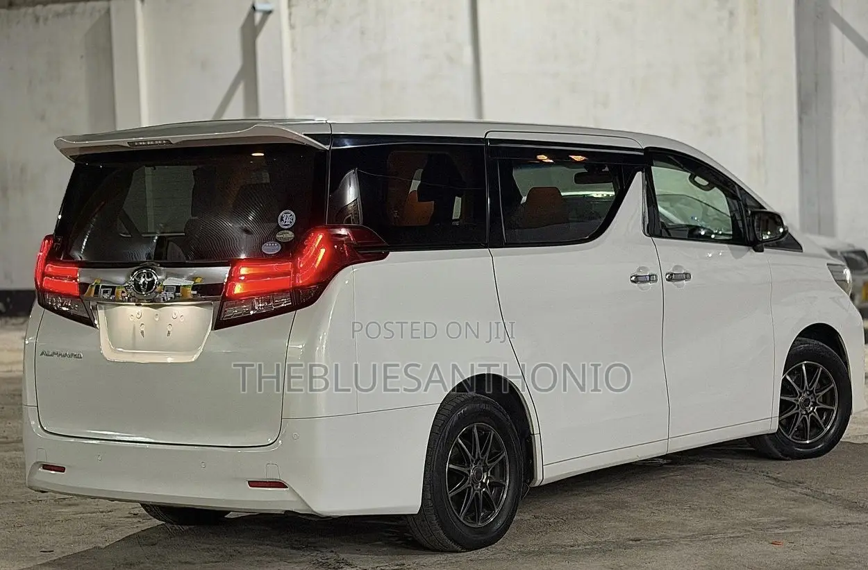 Toyota Alphard 2016 White