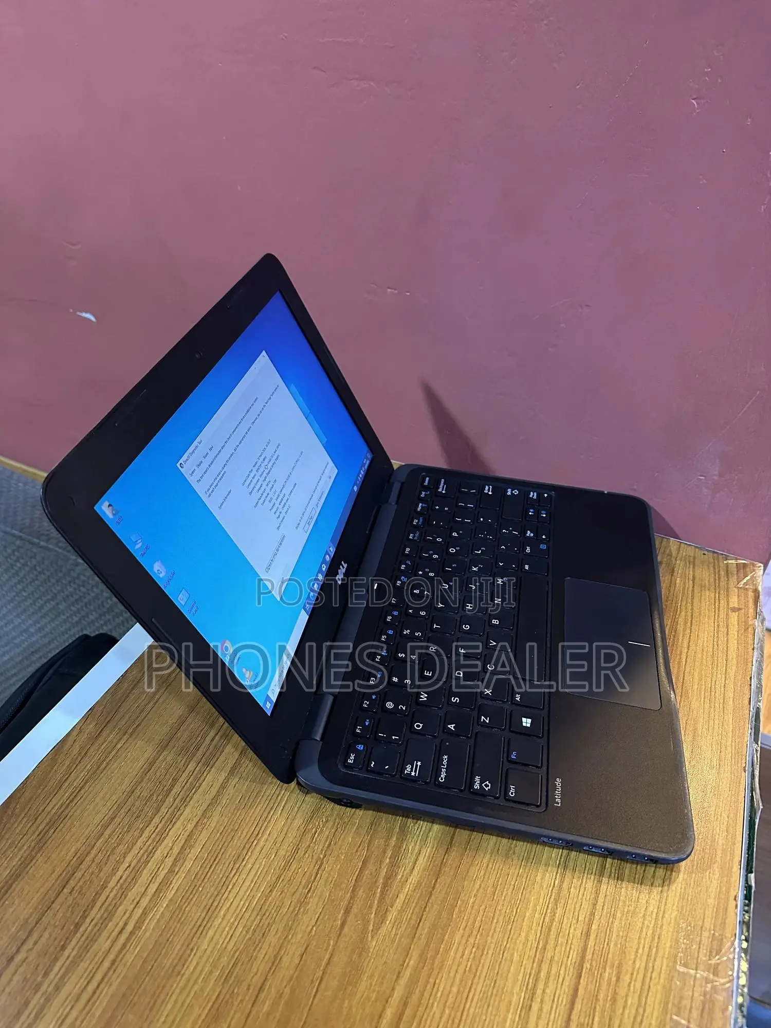 Laptop Dell Latitude 3180 4GB Intel Celeron SSD 60GB