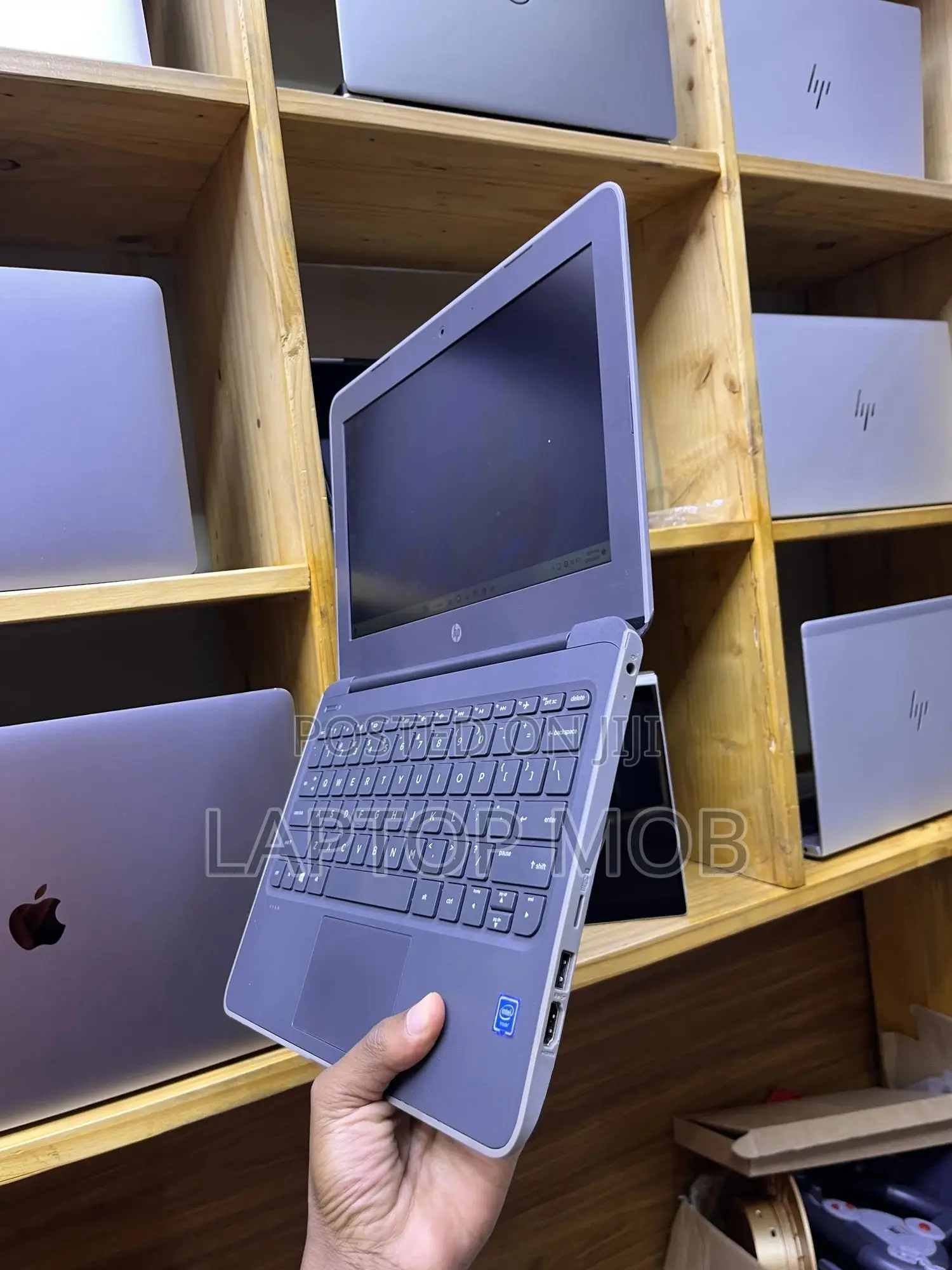 Laptop HP Stream Laptop 4GB Intel SSD 128GB