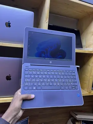 Laptop HP Stream Laptop 4GB Intel SSD 128GB